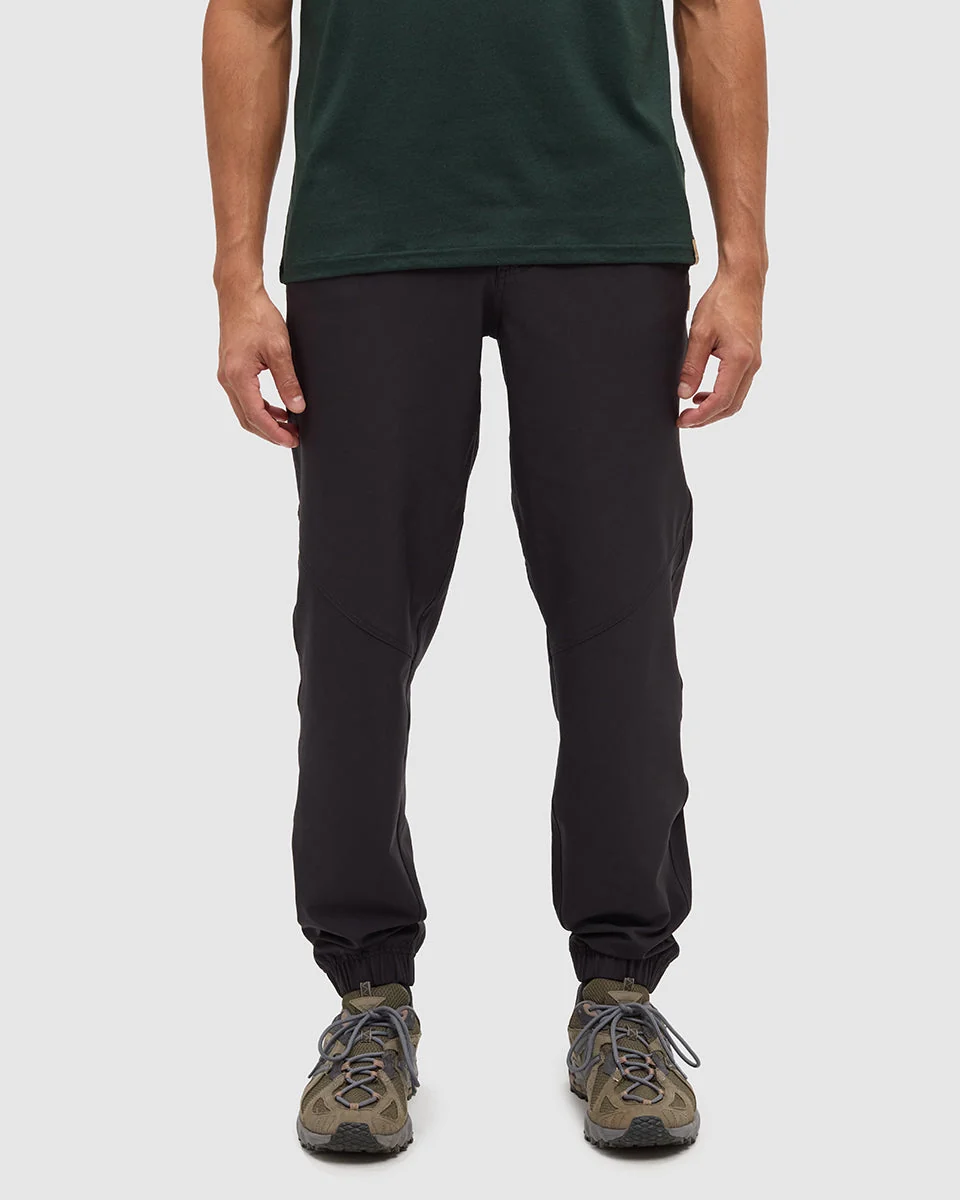 Rainier Jogger