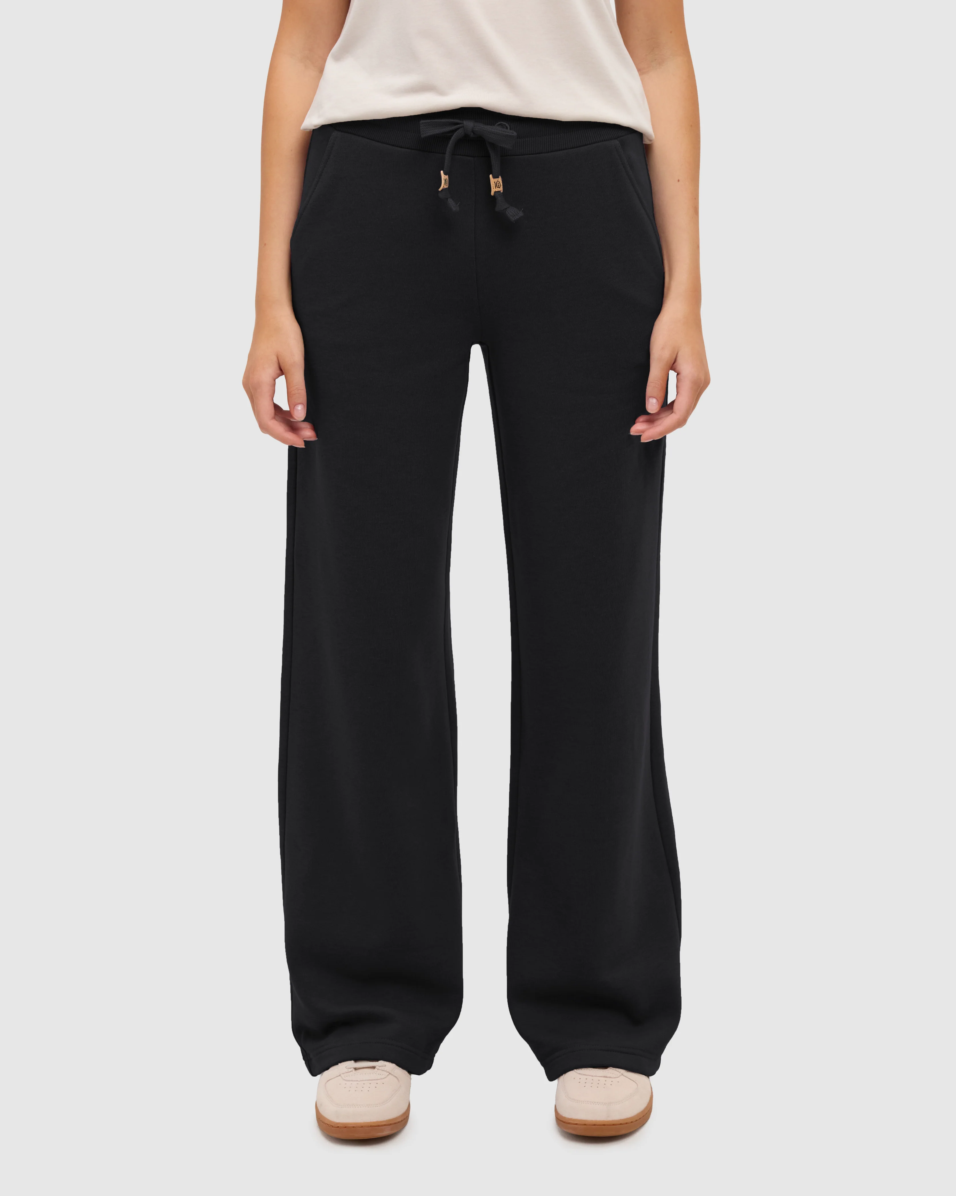 Bamone Wide Leg Sweatpant